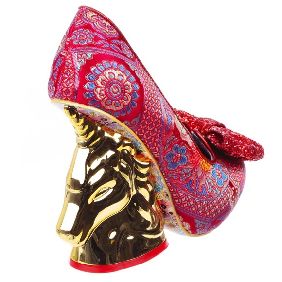 Irregular Choice Trixy unicorn heels in red brocade. 🦄 - Picture 2 of 11